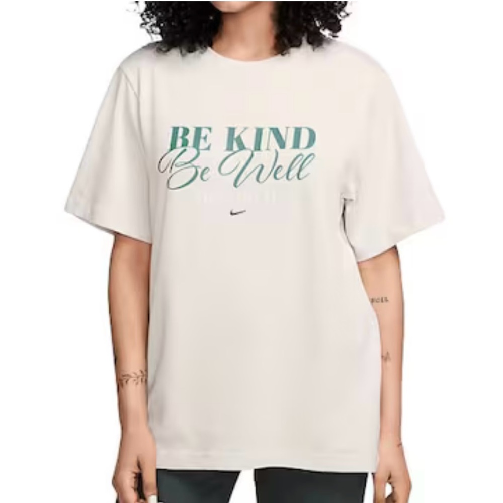 Nike Women's T-Shirt